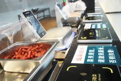 “黑科技”走進(jìn)校園，來來來，一起到食堂刷臉吃飯！